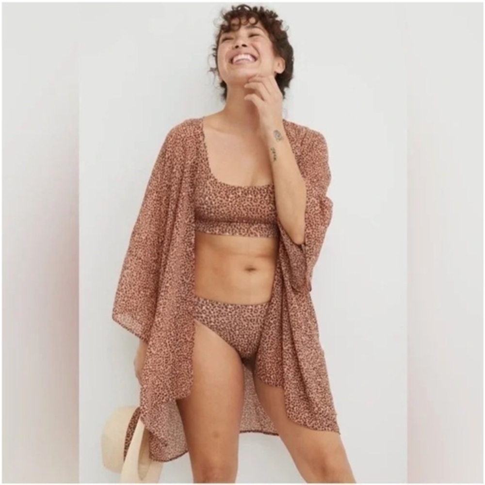 NWT Aerie Chiffon Cape in Raw Sienna